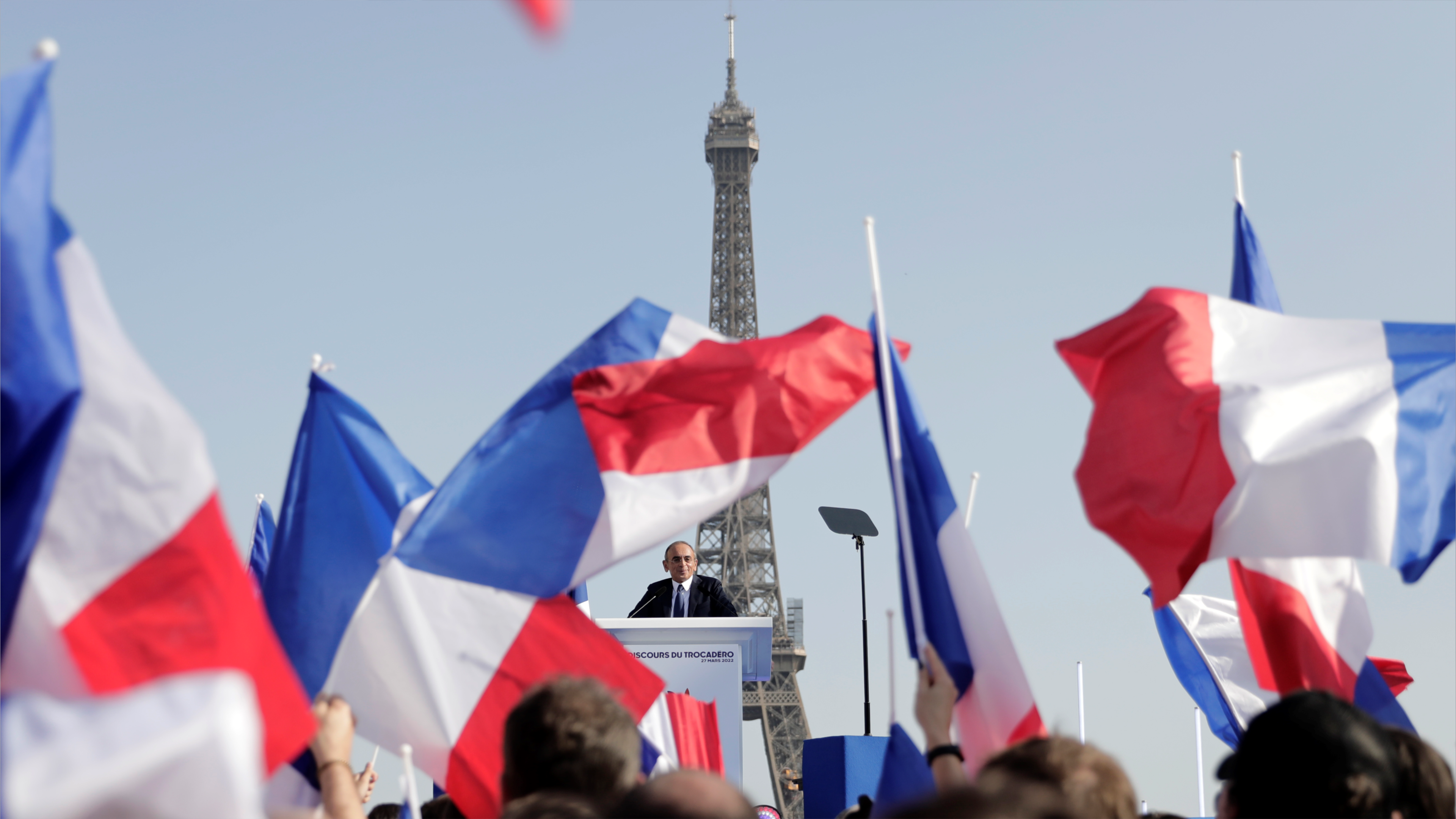 فرنسا 2026.. اختبار مدني إلزامي للإقامة والتجنيس 