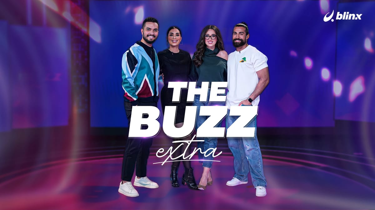 أنغام وتامر عاشور يحتفلان بالإقامة الذهبية