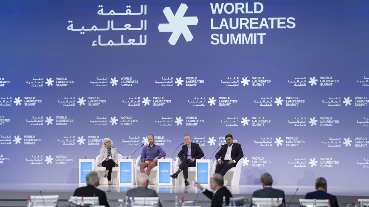 عباقرة العالم من الإمارات: صياغة مستقبل الـAI بأيدينا لا بـ"الأكواد"